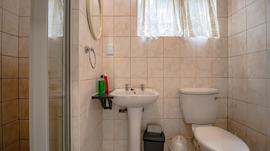 9 Bedroom Property for Sale in Muckleneuk Gauteng