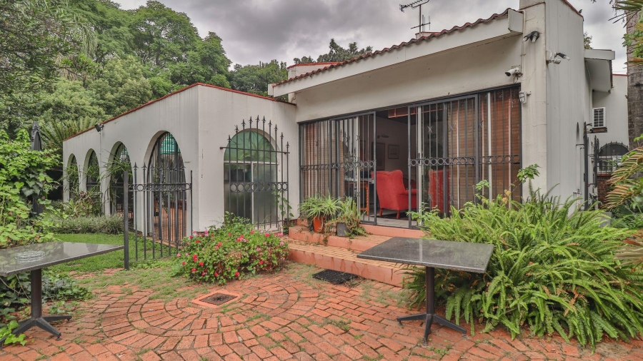 9 Bedroom Property for Sale in Muckleneuk Gauteng