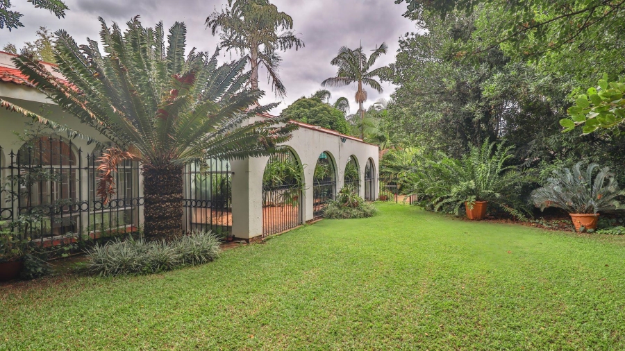 9 Bedroom Property for Sale in Muckleneuk Gauteng