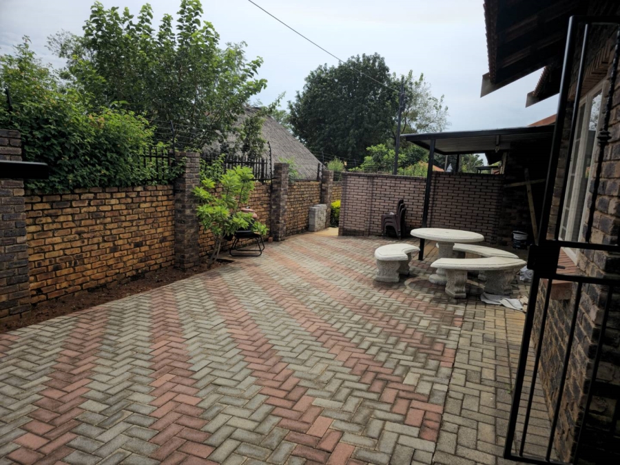 3 Bedroom Property for Sale in The Orchards Gauteng