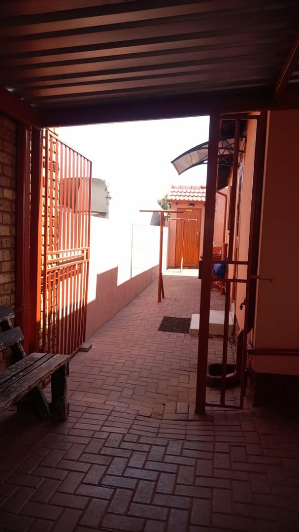 3 Bedroom Property for Sale in Soshanguve VV Gauteng