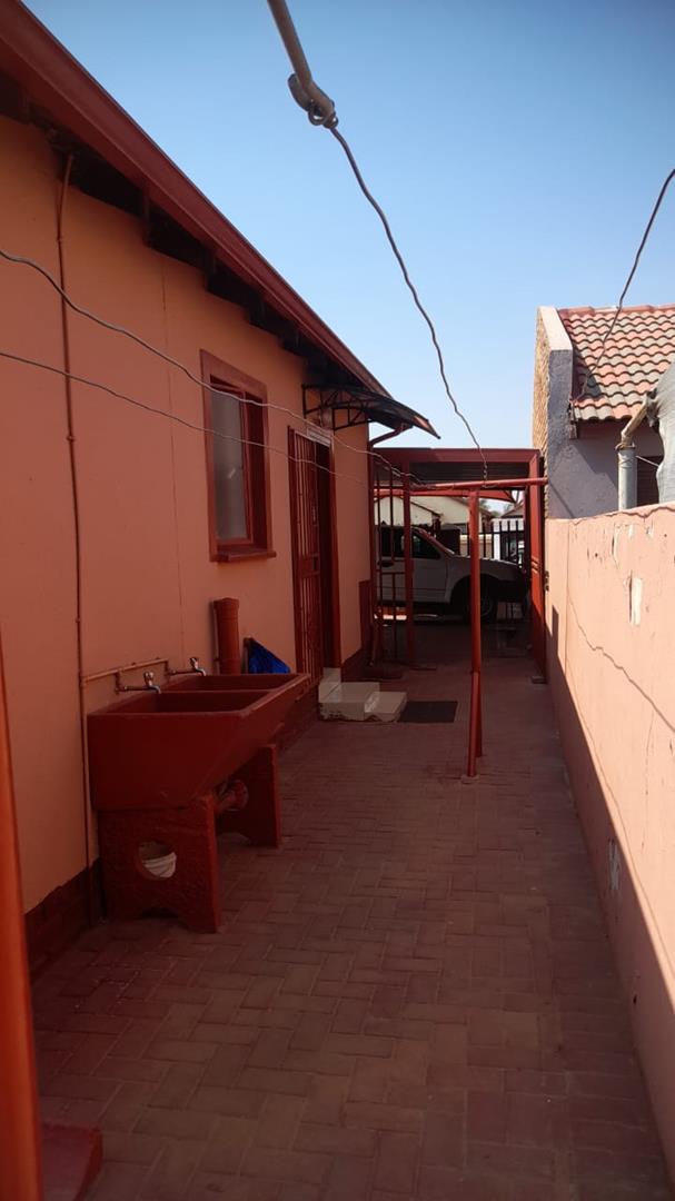3 Bedroom Property for Sale in Soshanguve VV Gauteng