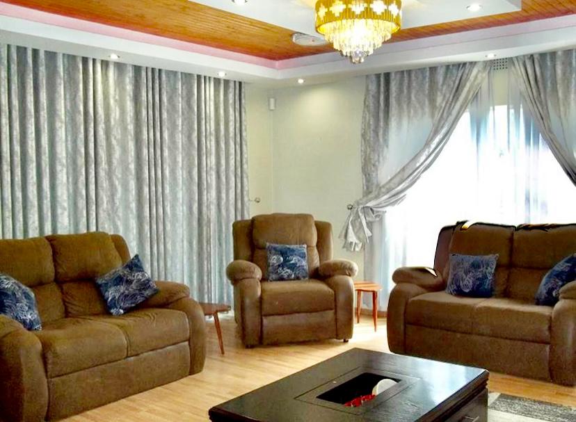 4 Bedroom Property for Sale in Brackenhurst Gauteng