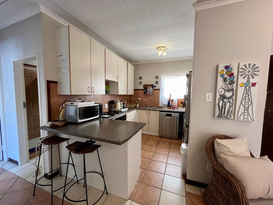 2 Bedroom Property for Sale in Boardwalk Villas Gauteng