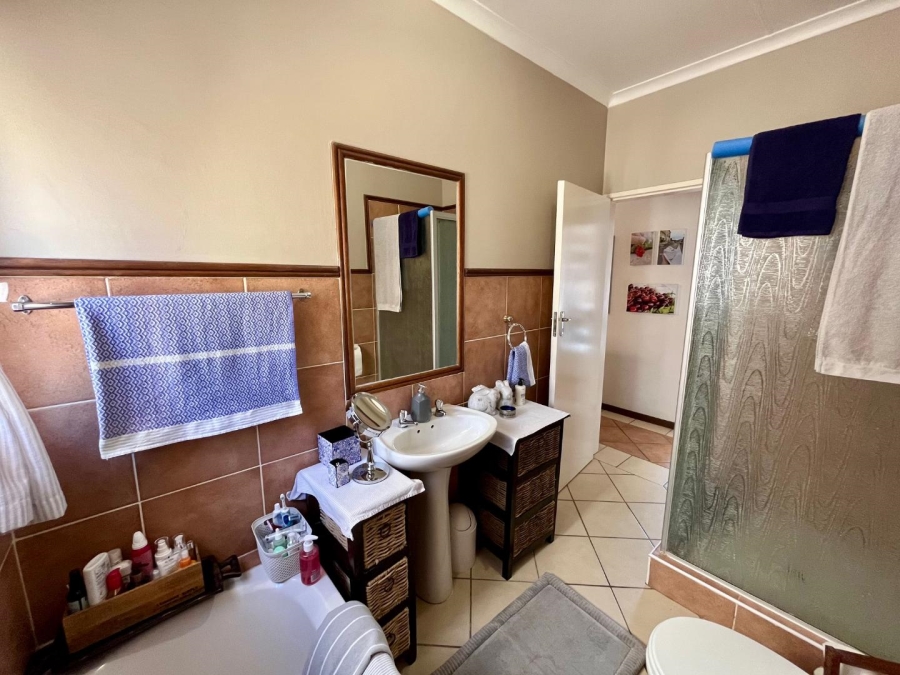 2 Bedroom Property for Sale in Boardwalk Villas Gauteng