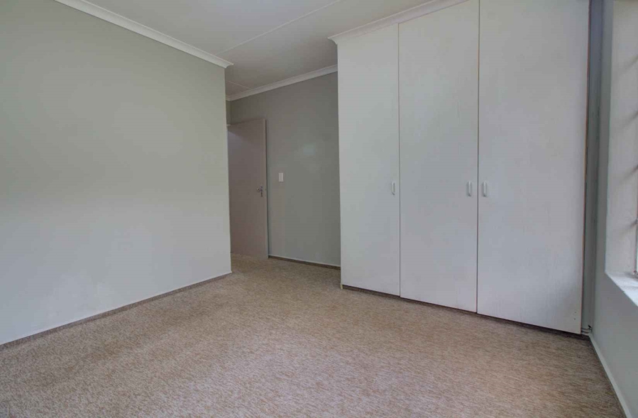 2 Bedroom Property for Sale in Wilgeheuwel Gauteng