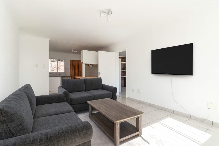 2 Bedroom Property for Sale in Radiokop Gauteng