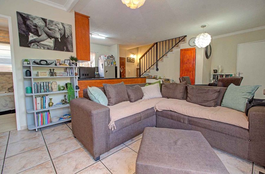 3 Bedroom Property for Sale in Wilgeheuwel Gauteng