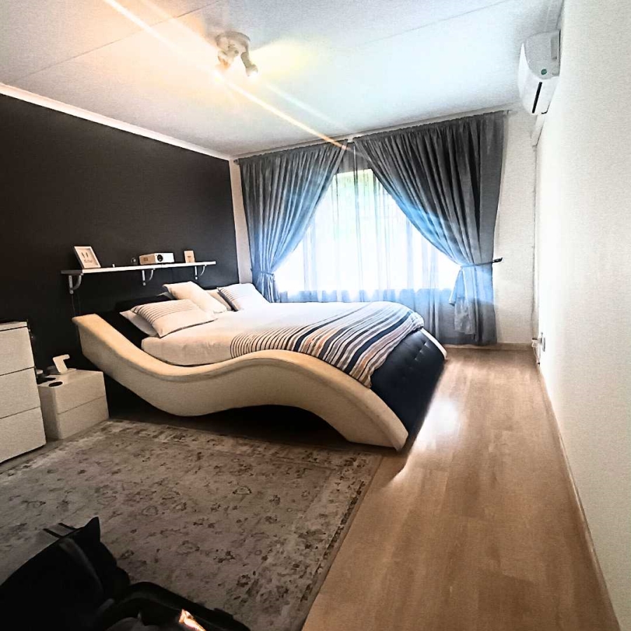 4 Bedroom Property for Sale in Strathavon Gauteng