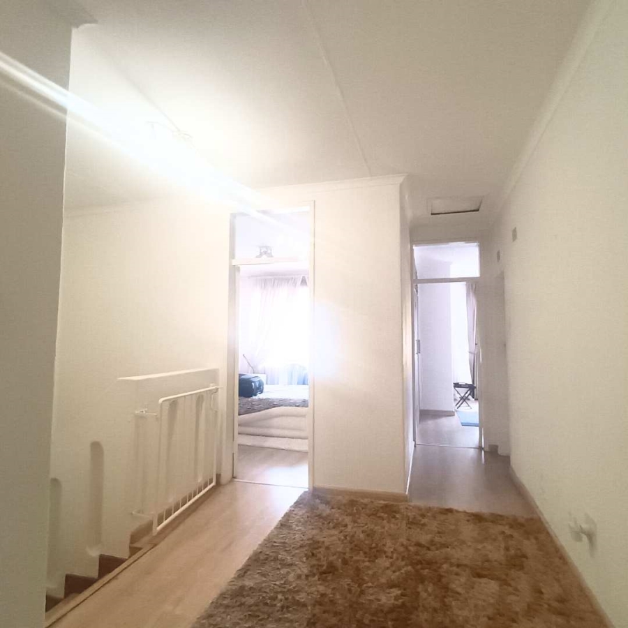 4 Bedroom Property for Sale in Strathavon Gauteng