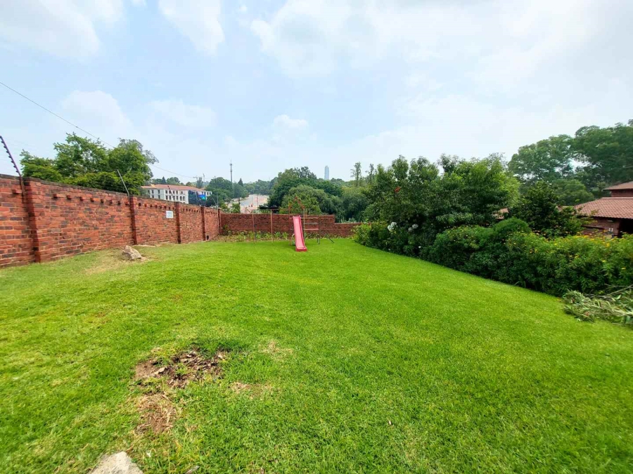 4 Bedroom Property for Sale in Strathavon Gauteng