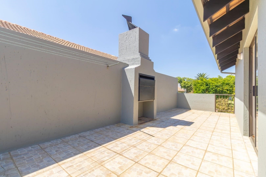 2 Bedroom Property for Sale in Paulshof Gauteng