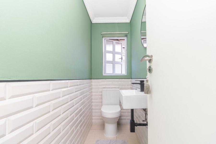 3 Bedroom Property for Sale in Kyalami Estates Gauteng