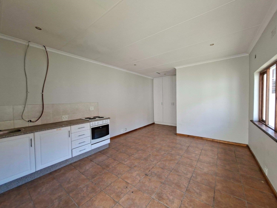 4 Bedroom Property for Sale in Woodmead Gauteng