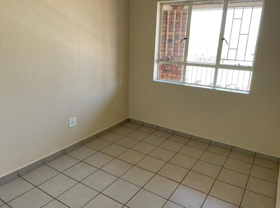 2 Bedroom Property for Sale in Alberton Gauteng