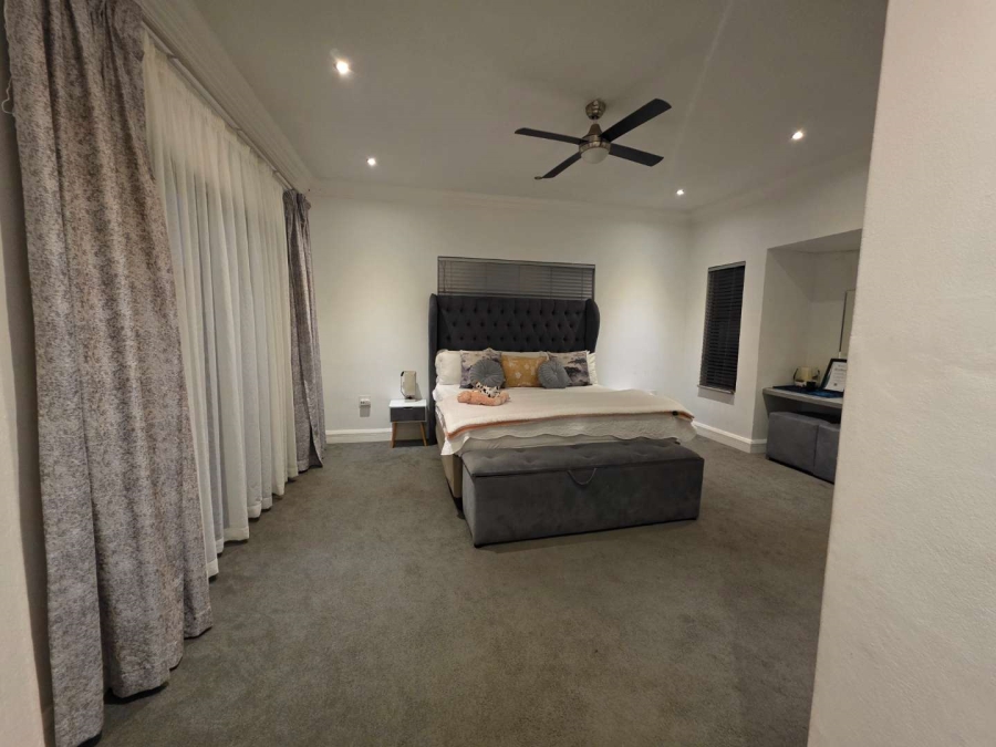 3 Bedroom Property for Sale in Blue Valley Golf Estate Gauteng