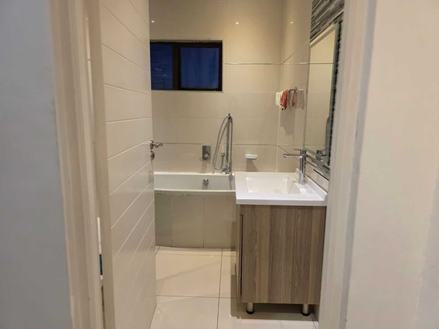 3 Bedroom Property for Sale in Blue Valley Golf Estate Gauteng