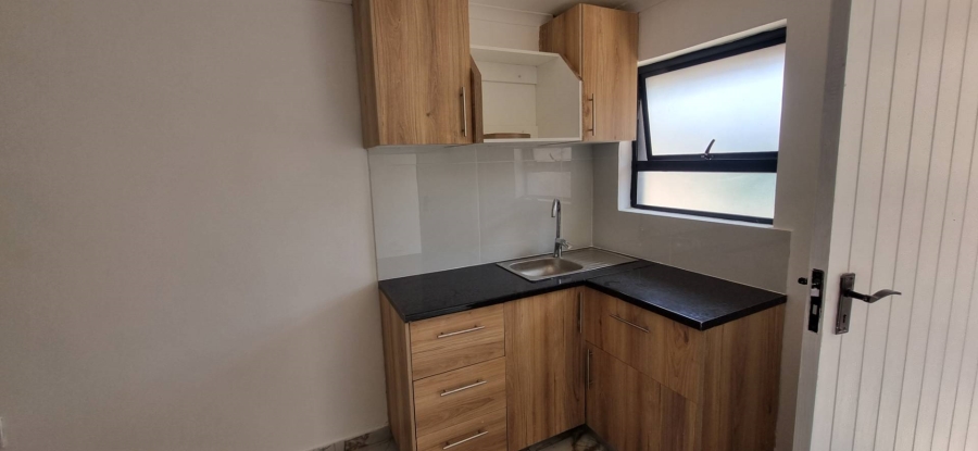 To Let 0 Bedroom Property for Rent in Mulbarton Gauteng