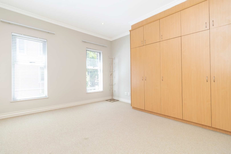 2 Bedroom Property for Sale in Dunkeld West Gauteng