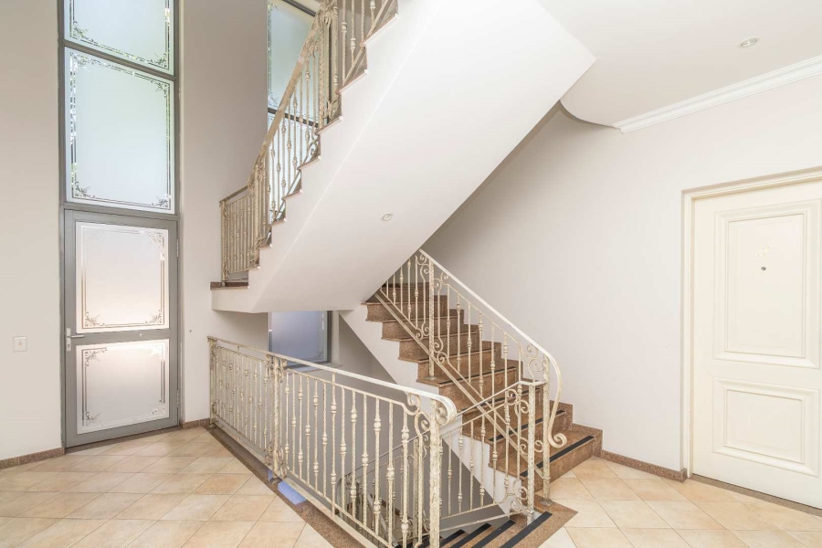 2 Bedroom Property for Sale in Dunkeld West Gauteng