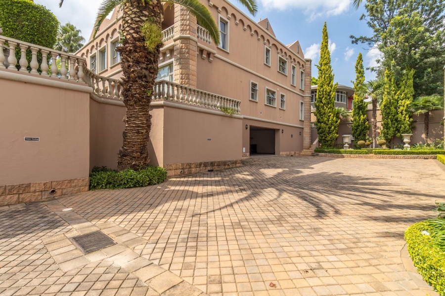 2 Bedroom Property for Sale in Dunkeld West Gauteng