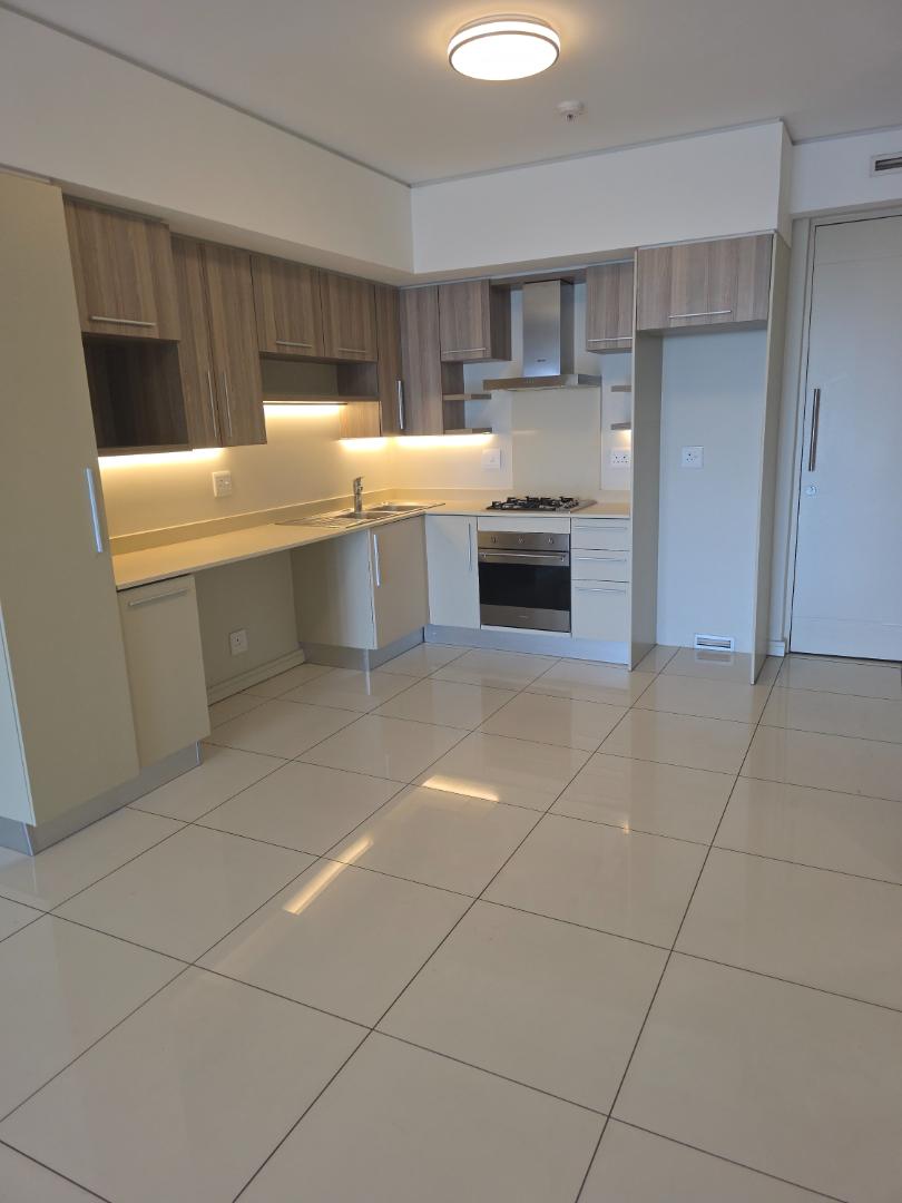To Let 2 Bedroom Property for Rent in Rosebank Gauteng
