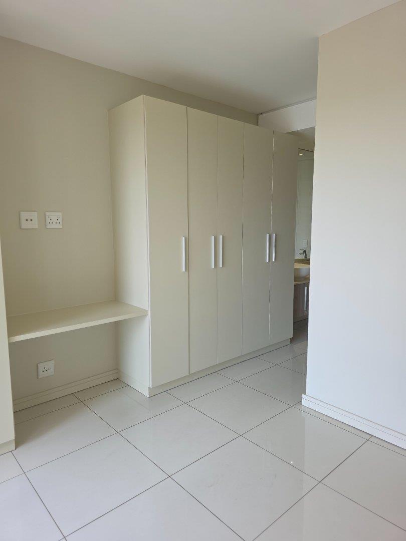 To Let 2 Bedroom Property for Rent in Rosebank Gauteng