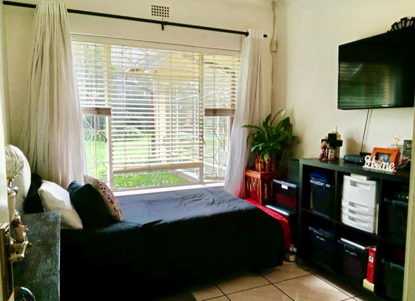 4 Bedroom Property for Sale in Brackenhurst Gauteng