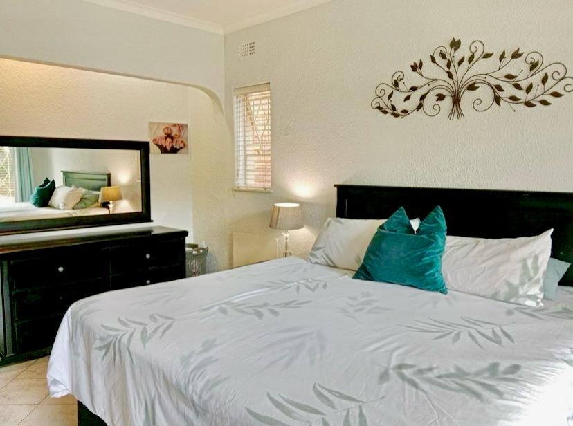 4 Bedroom Property for Sale in Brackenhurst Gauteng