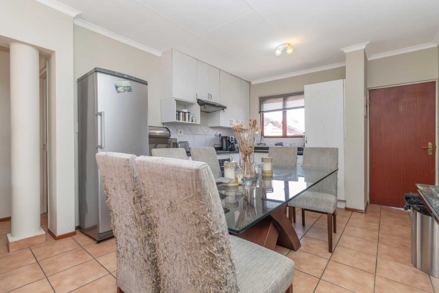 2 Bedroom Property for Sale in Northwold Gauteng