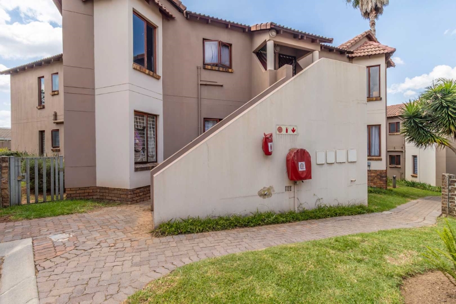 2 Bedroom Property for Sale in Northwold Gauteng