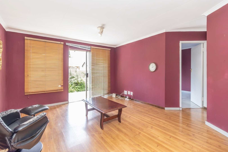 2 Bedroom Property for Sale in Sundowner Gauteng