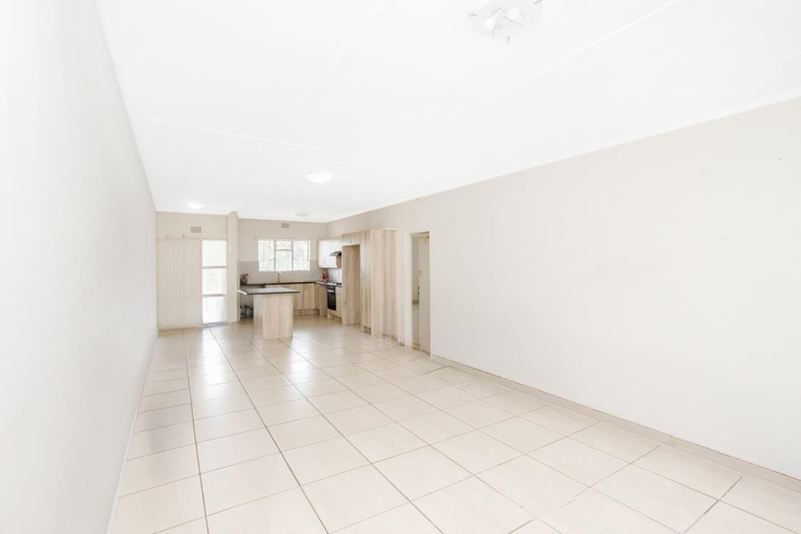 2 Bedroom Property for Sale in Floracliffe Gauteng