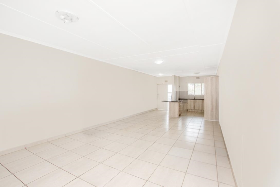 2 Bedroom Property for Sale in Floracliffe Gauteng