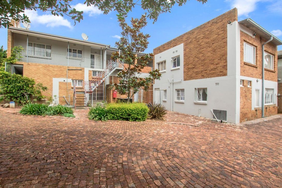 2 Bedroom Property for Sale in Floracliffe Gauteng