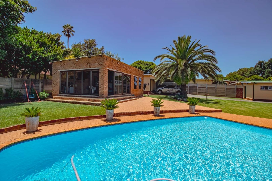 3 Bedroom Property for Sale in Valhalla Gauteng