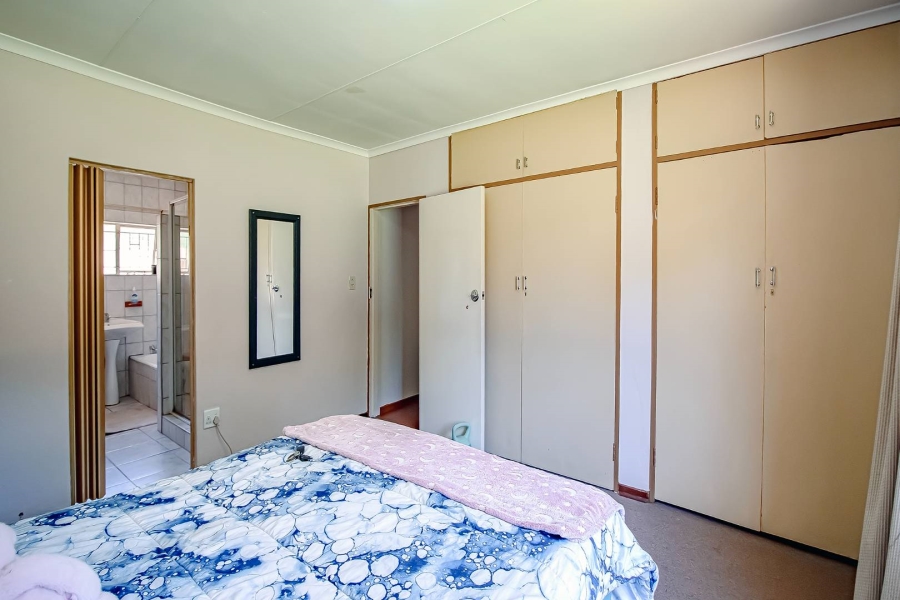 3 Bedroom Property for Sale in Valhalla Gauteng