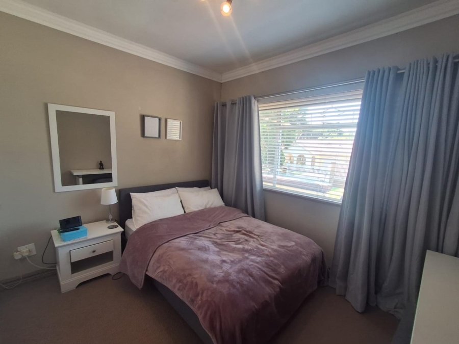 4 Bedroom Property for Sale in Glenvista Gauteng