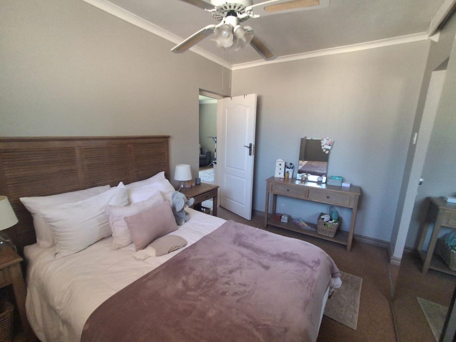 4 Bedroom Property for Sale in Glenvista Gauteng