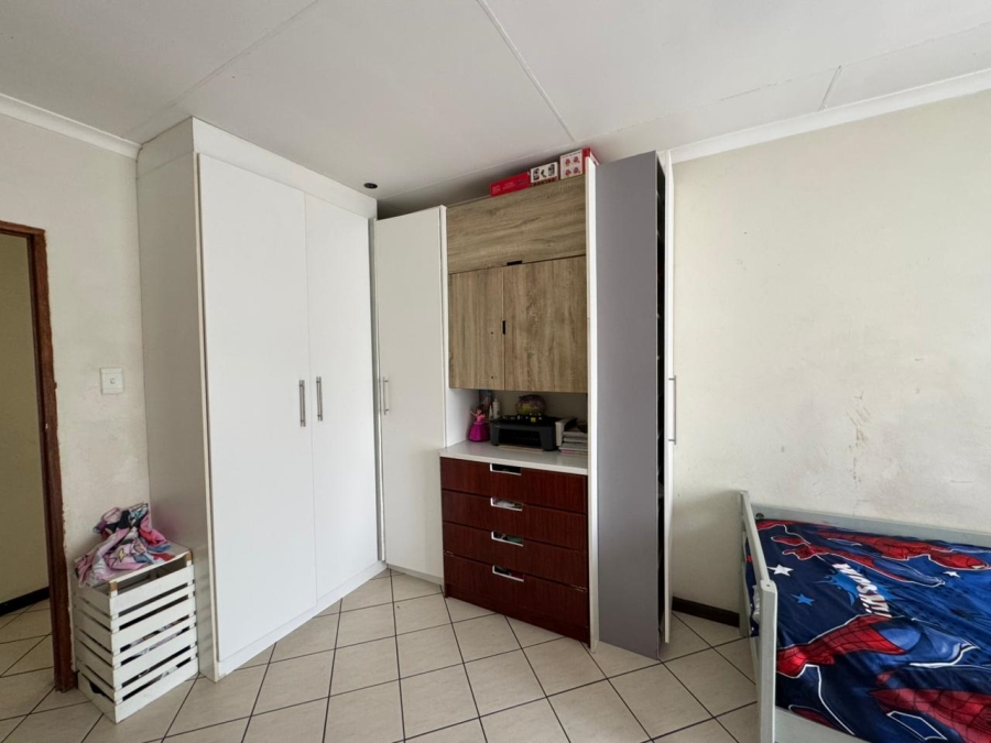 To Let 3 Bedroom Property for Rent in Kosmosdal Gauteng