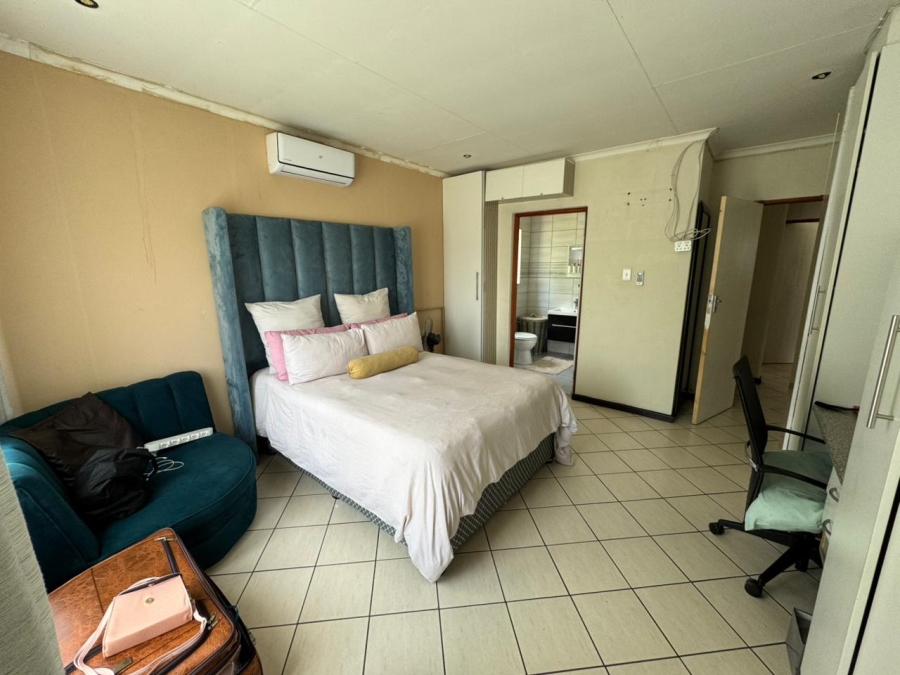 To Let 3 Bedroom Property for Rent in Kosmosdal Gauteng