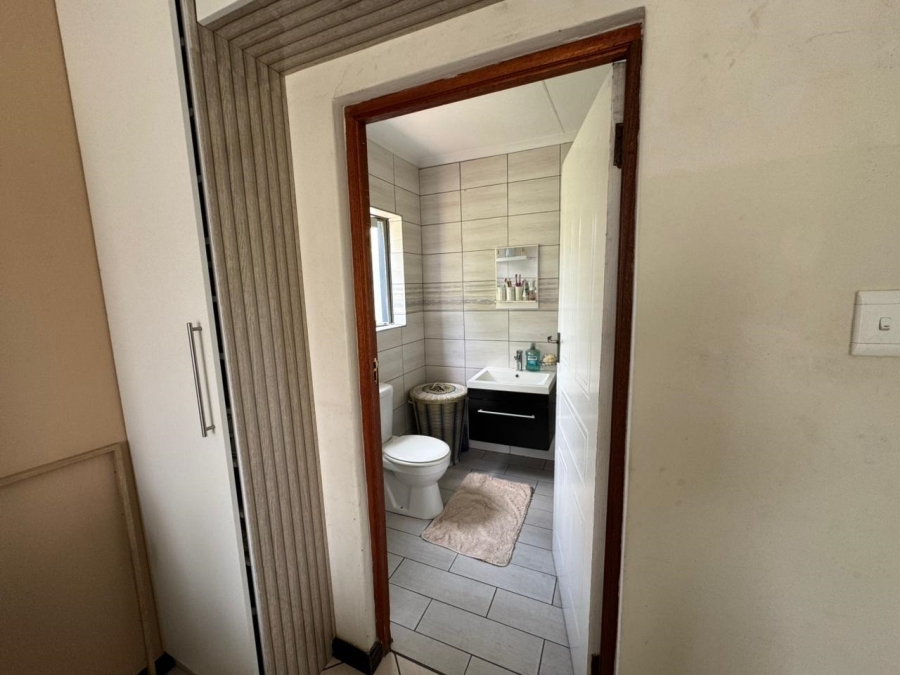 To Let 3 Bedroom Property for Rent in Kosmosdal Gauteng