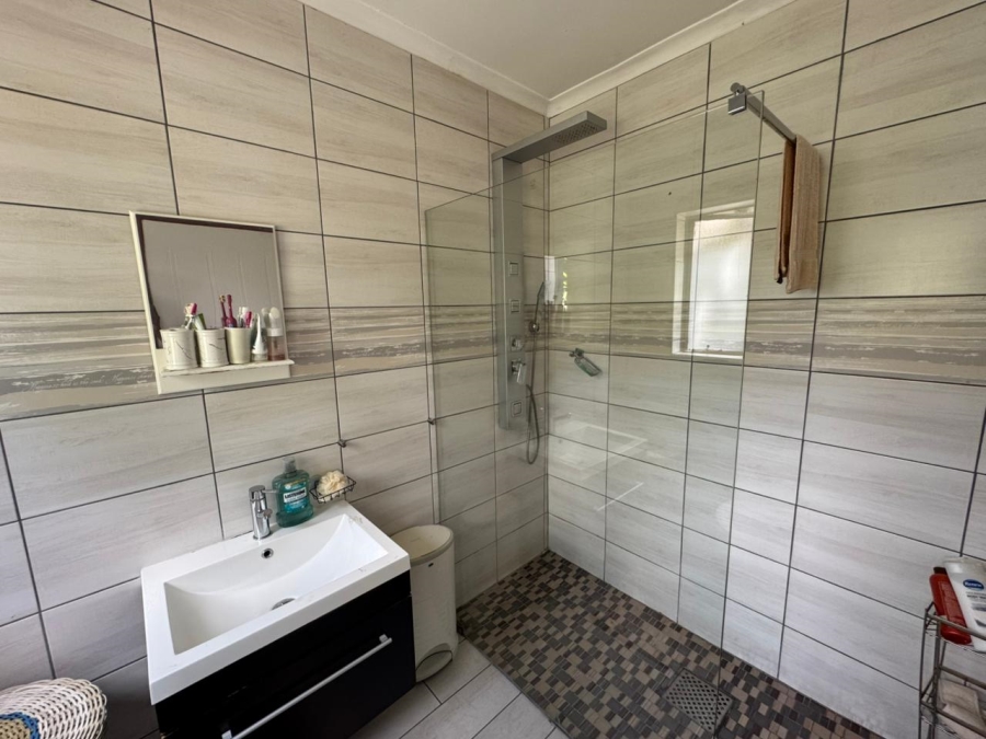 To Let 3 Bedroom Property for Rent in Kosmosdal Gauteng
