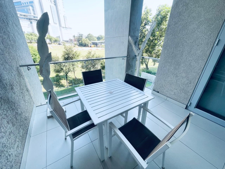 To Let 2 Bedroom Property for Rent in Sandown Gauteng