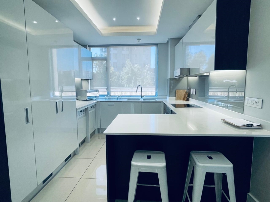 To Let 2 Bedroom Property for Rent in Sandown Gauteng