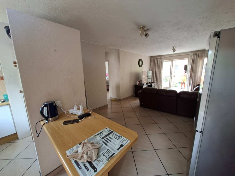 2 Bedroom Property for Sale in Rietfontein Gauteng