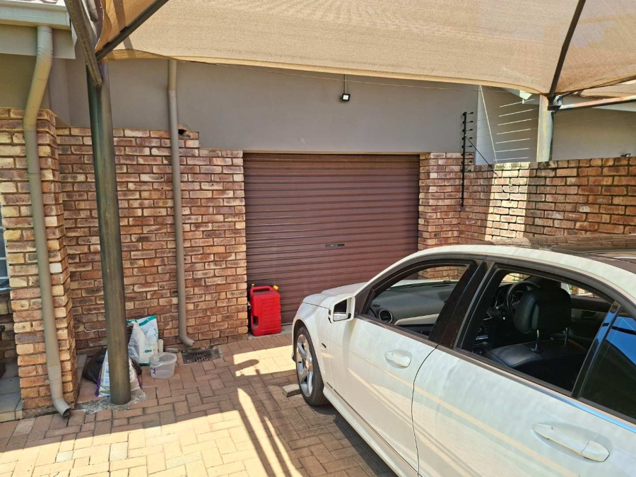 3 Bedroom Property for Sale in Wonderboom South Gauteng