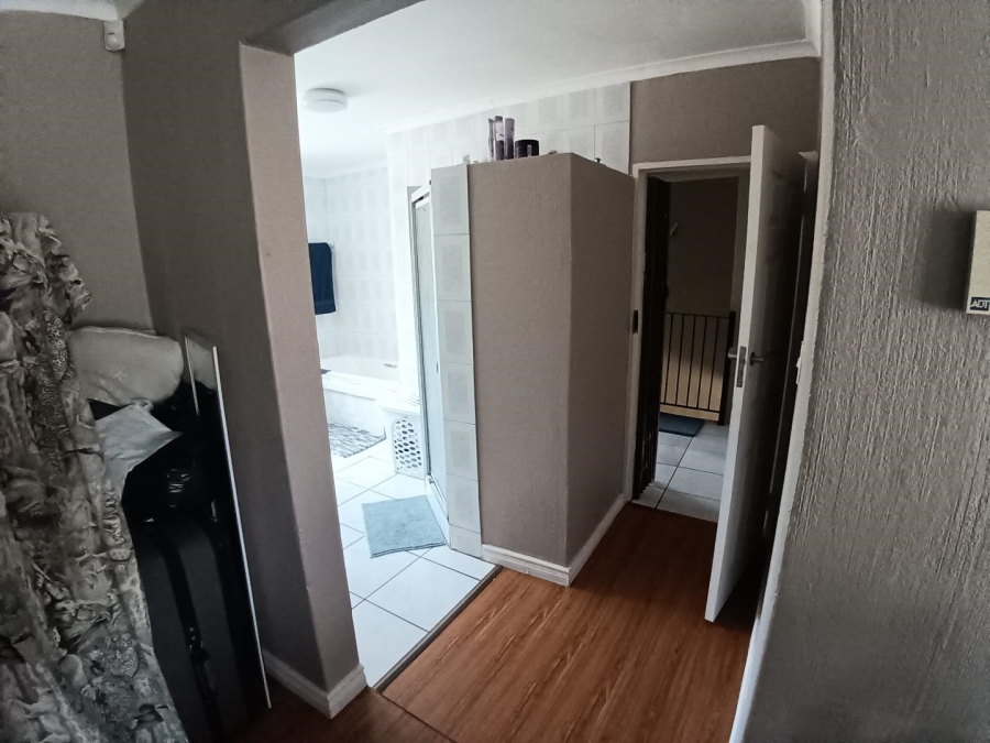 3 Bedroom Property for Sale in Clubview Gauteng