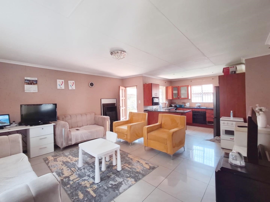 0 Bedroom Property for Sale in Birchleigh North Gauteng