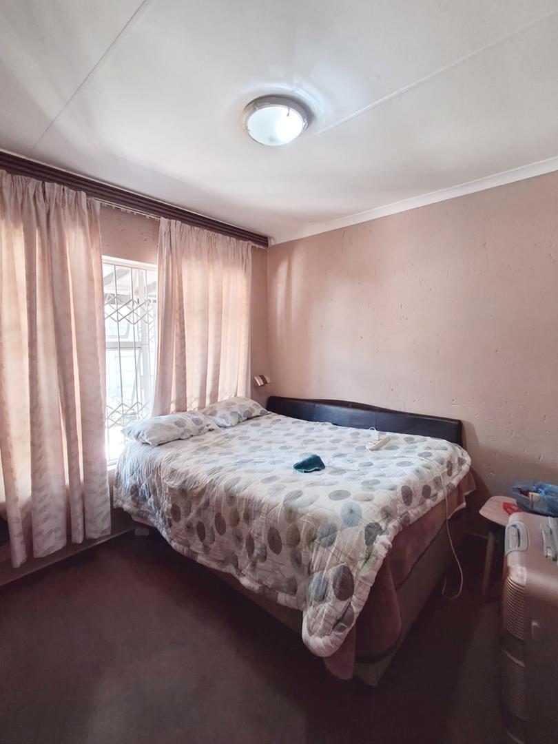0 Bedroom Property for Sale in Birchleigh North Gauteng